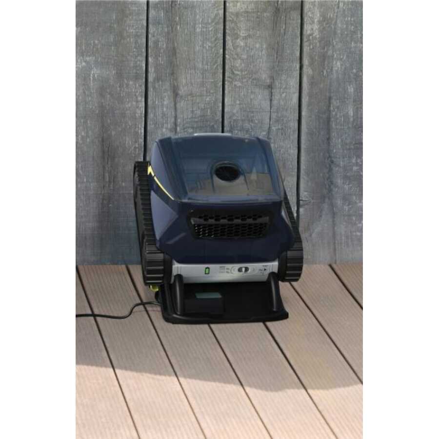 Zodiac-RF-5400-IQ-Freerider--Draadloze-Zwembadrobot